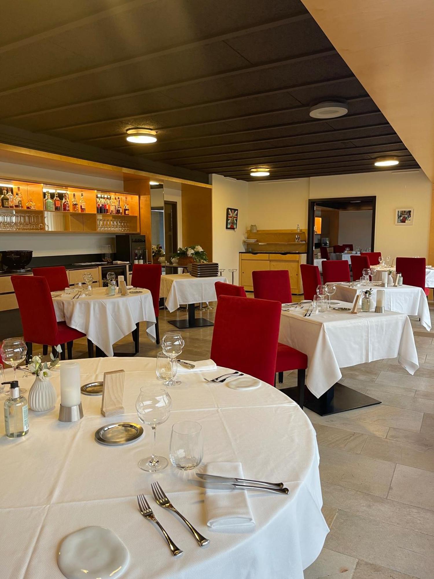 Hotel-Restaurant Le Chateau De Besseuil, Macon Nord - Teritoria クレッセ エクステリア 写真