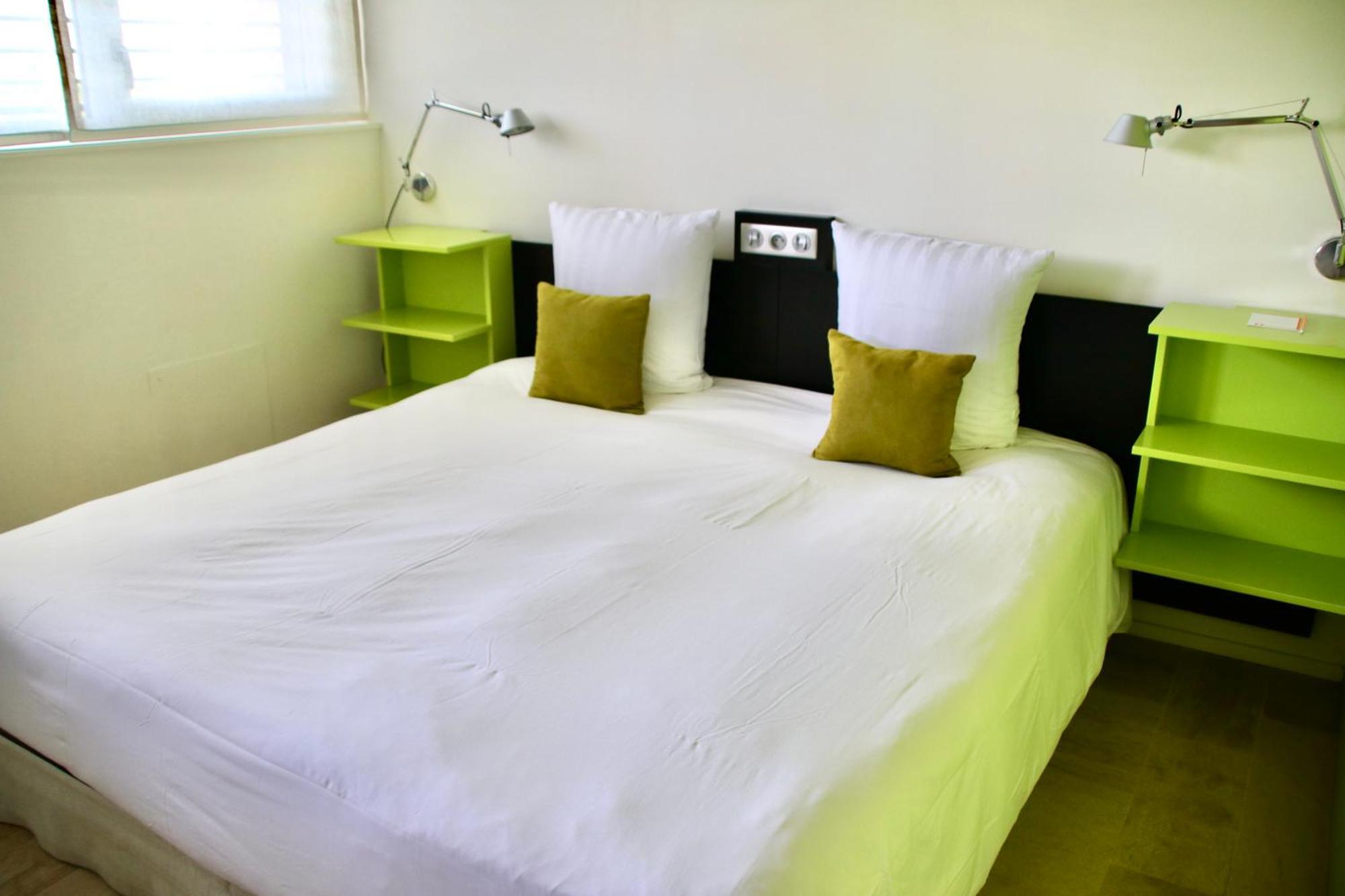 Hotel-Restaurant Le Chateau De Besseuil, Macon Nord - Teritoria クレッセ エクステリア 写真